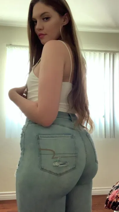 Stop scrolling and watch me peel my jeans off my phat ass