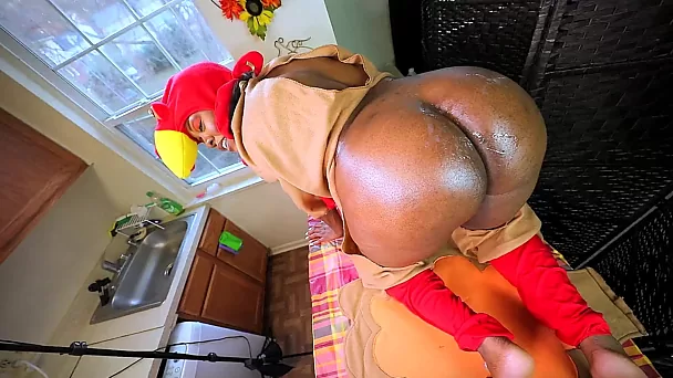 Thanksgiving meal turned into dirty Doggy style sex with ebony BBW