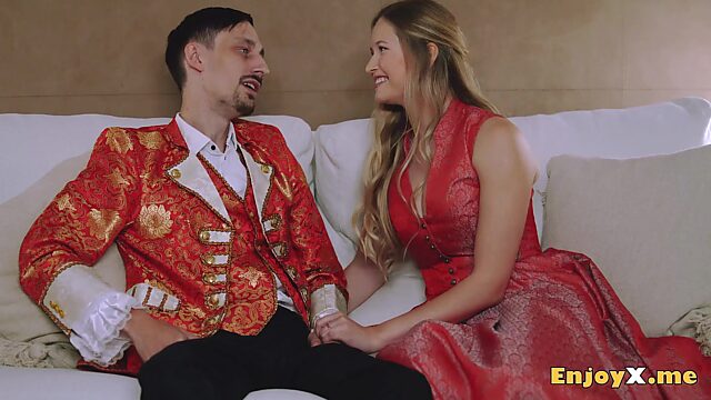 Sexy blonde starts a passionate affair with a real hussar.