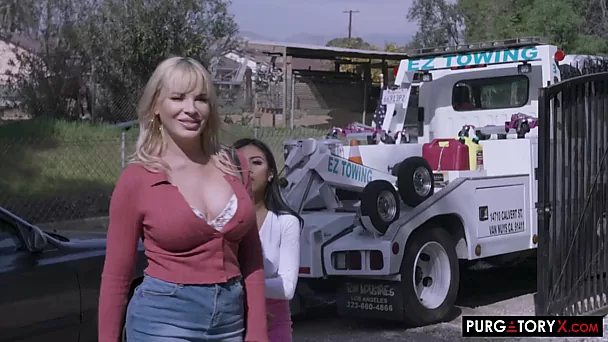 Әтештер камминг жоқ қолдар порно