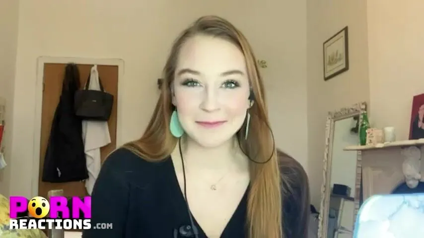 This 18-year-old girls reaction to watching her first porn ever...
