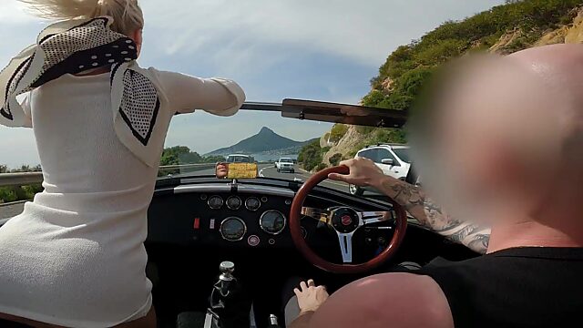 Public Blowjob in the Car: Cabriolet POV Action