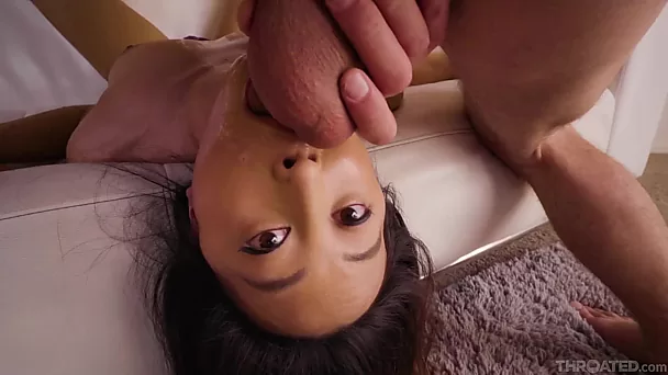 Asian hoe get throated hard in exclusive video