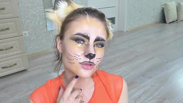 Foxy Girl from Russia gives BJ and enjoys Cum on her Face