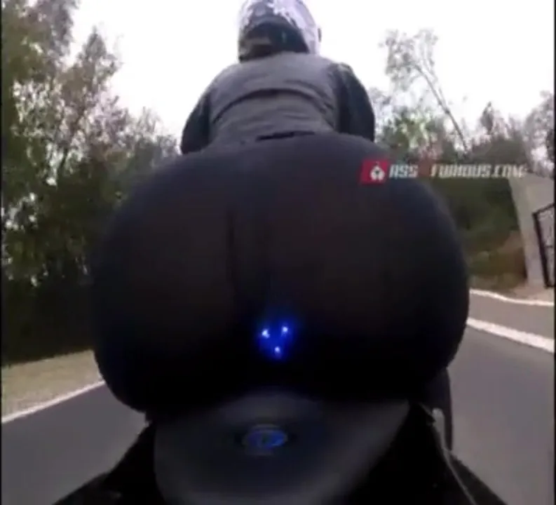 Crazy butt on bike