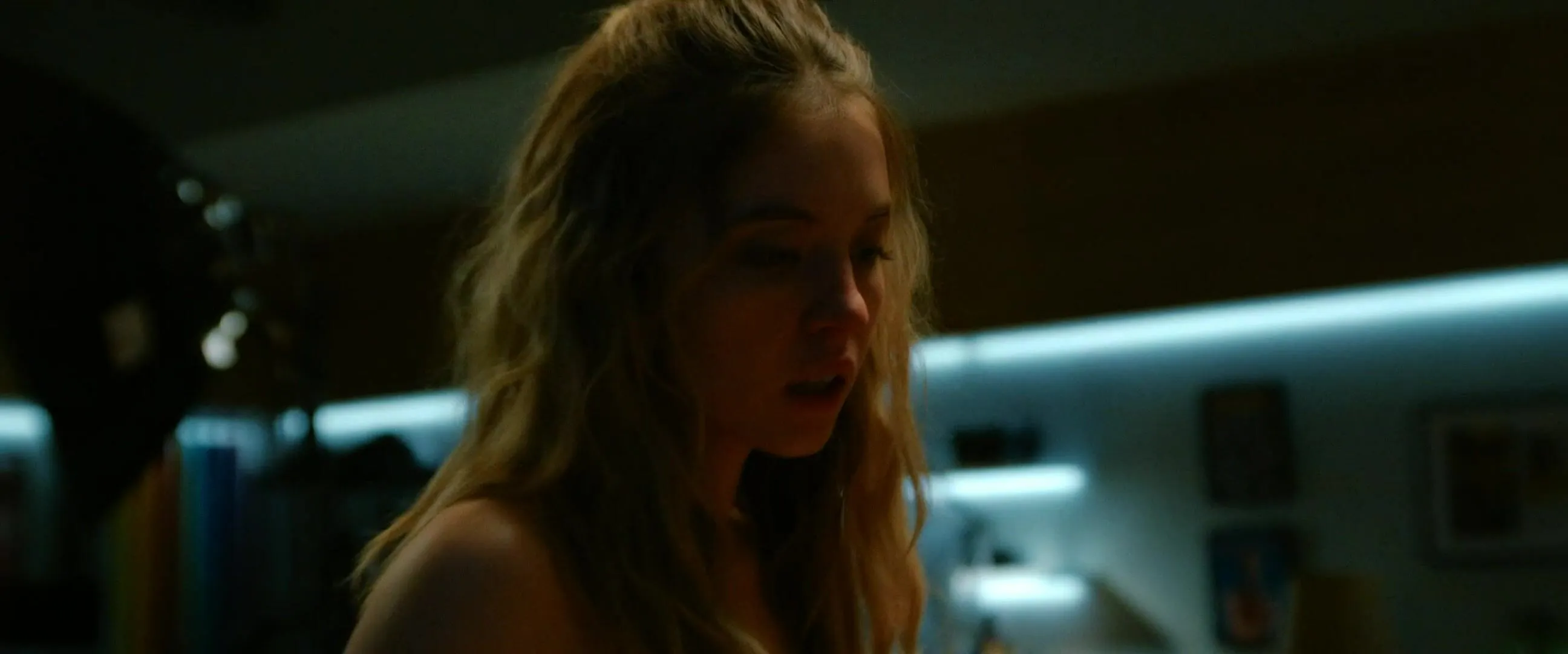 Sydney sweeney gif