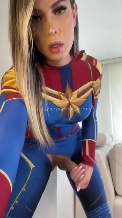 Jhenna Greey é a melhor Capitã Marvel