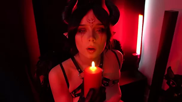Cosplay: Succubus fucks with muscular man and begs to cum in her pussy
