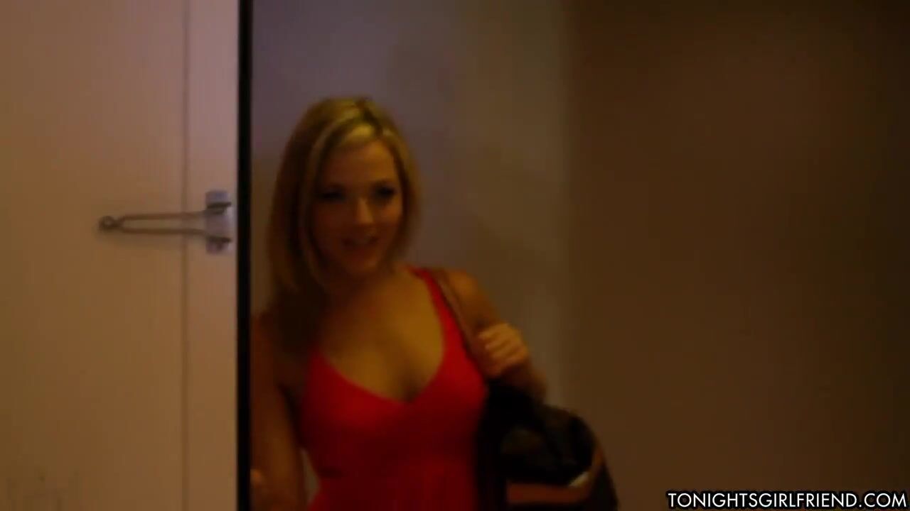Tonight S Girlfriend Alexis Texas Role Playing - Alexis Texas in a scene from the \