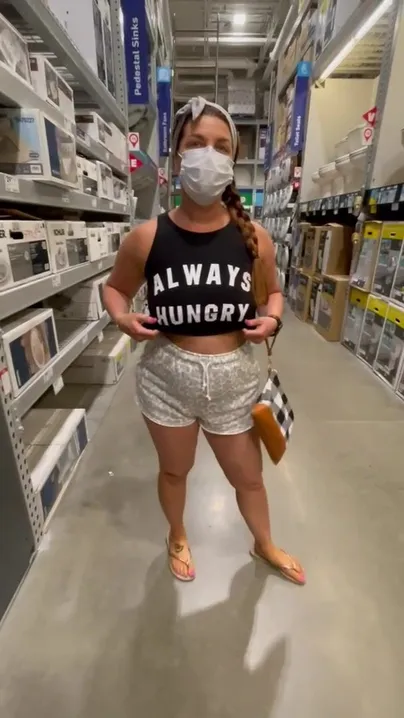Milf cleanup on aisle five